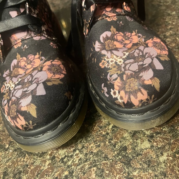 Rare Dr. Martens Beckett  combat Boots NWOT size 38/ 7 - Picture 10 of 11